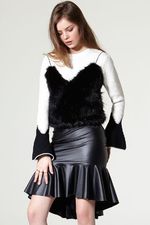 black-faux-leather-for-skirt_3.jpg