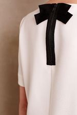 black-zipper-for-blouse.jpg