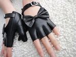 faux-leather-fabric-for-gloves.jpg
