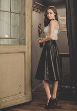 faux-leather-for-a-line-skirt.jpg
