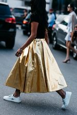 gold-pvc-for-skirt.jpg