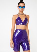 metallic-purple-stretch-vinyl-fabric.jpg