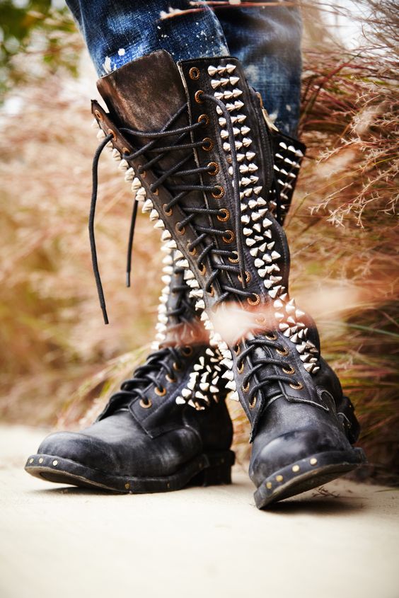 Silver cone spikes boots