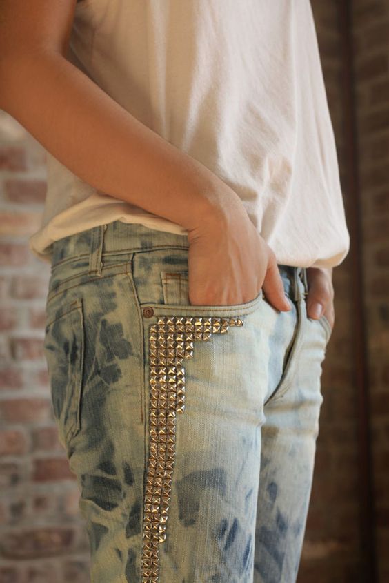 Jeans with silver studs