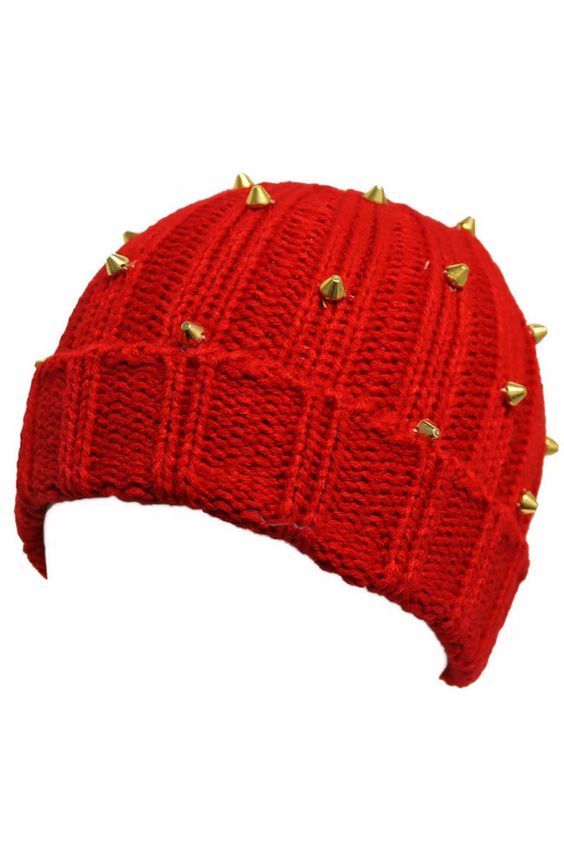 Beanie with spikes