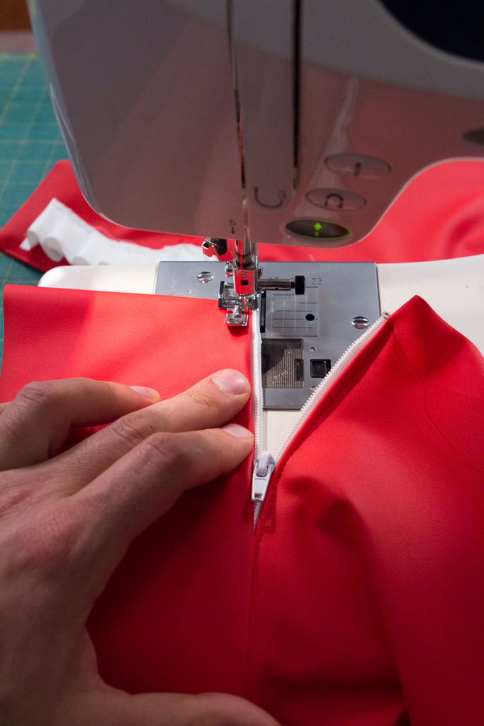Sew the rear zipper in place.