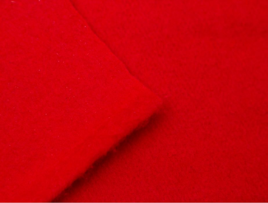 MJTrends: Fleece Fabric: Red
