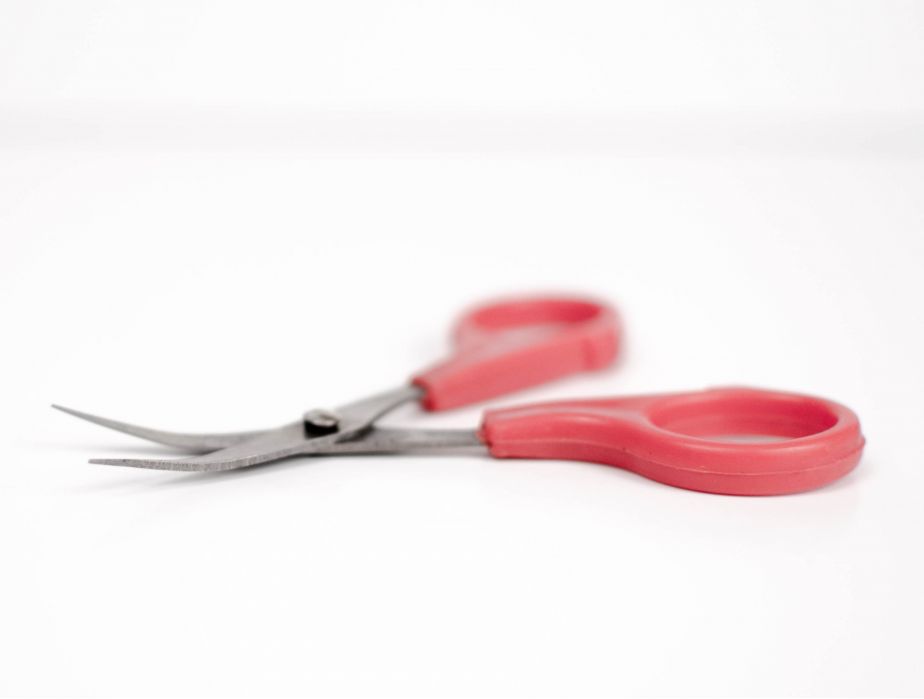 MJTrends: Fiskar Scissors: 8 inch spring action
