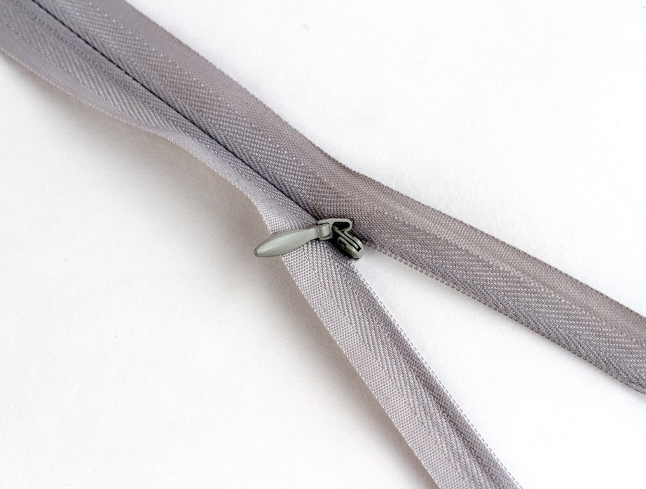 9 inch grey invisible zipper