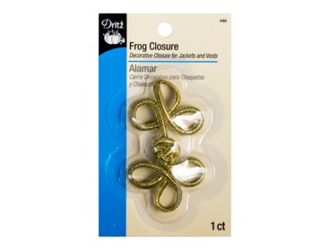 Metallic gold 3-knot frog closure.